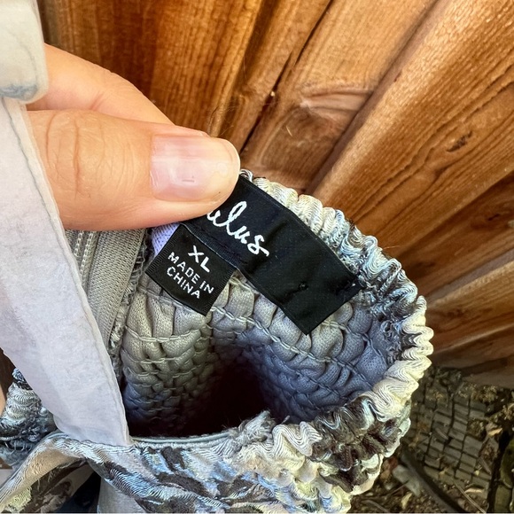 Sage and Blue Green Floral Jacquard Tie-Strap Midi Dress 🌿 - Picture 8 of 10